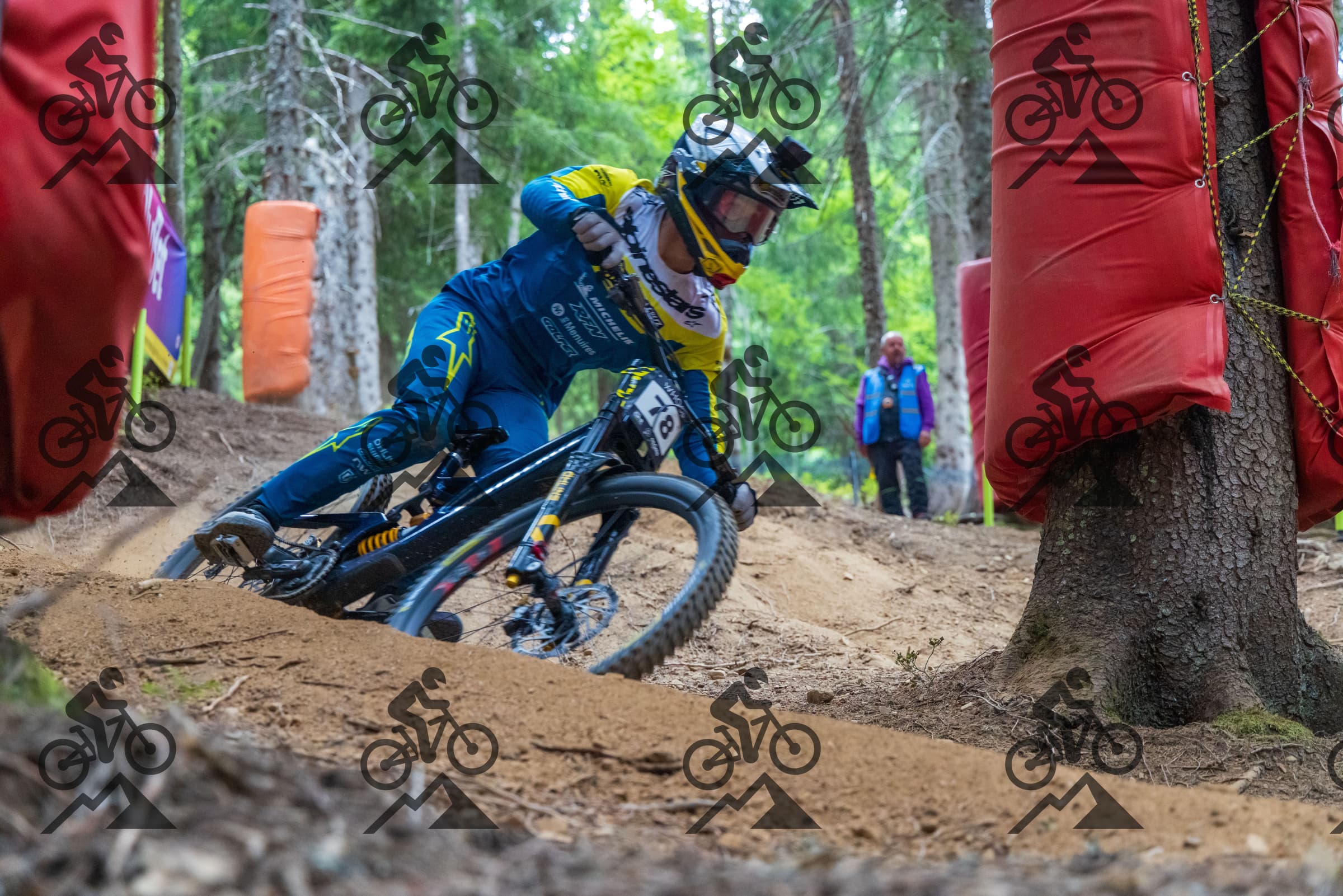 mountain bike photo at Les Gets Bike Park