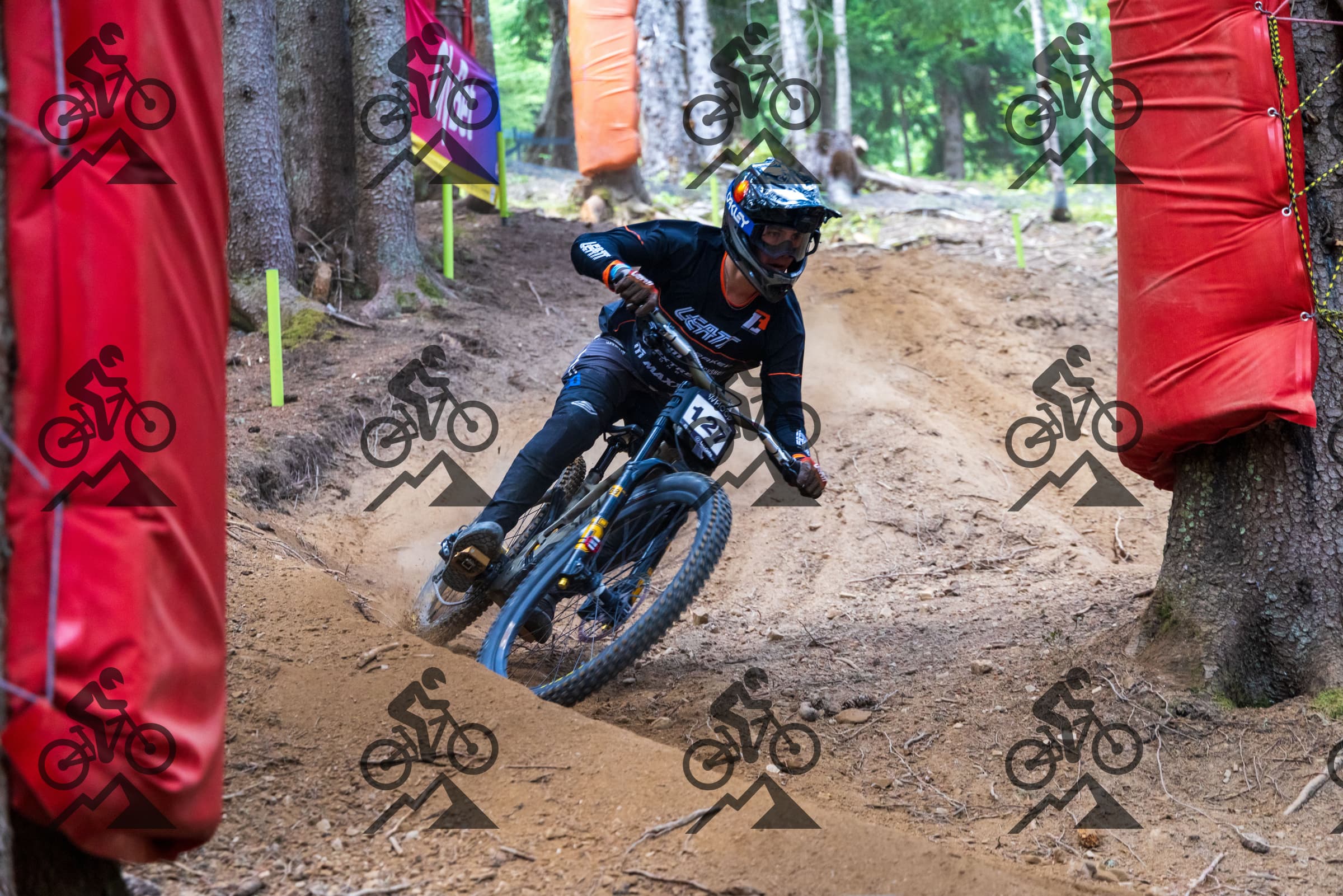mountain bike photo at Les Gets Bike Park