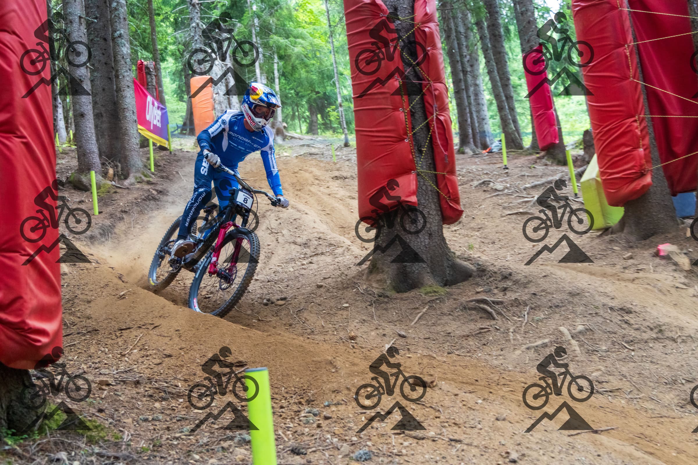 mountain bike photo at Les Gets Bike Park
