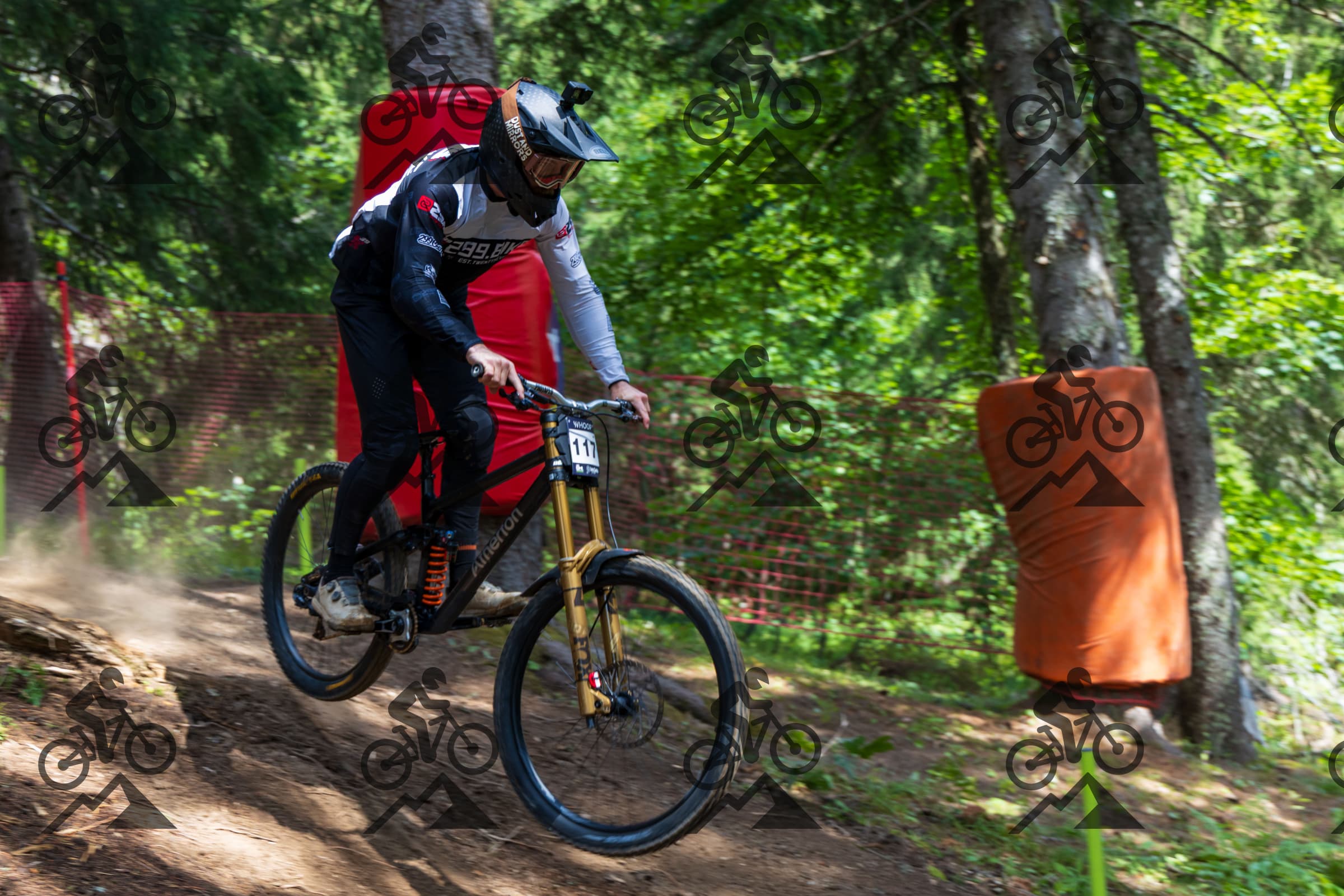 mountain bike photo at Les Gets Bike Park