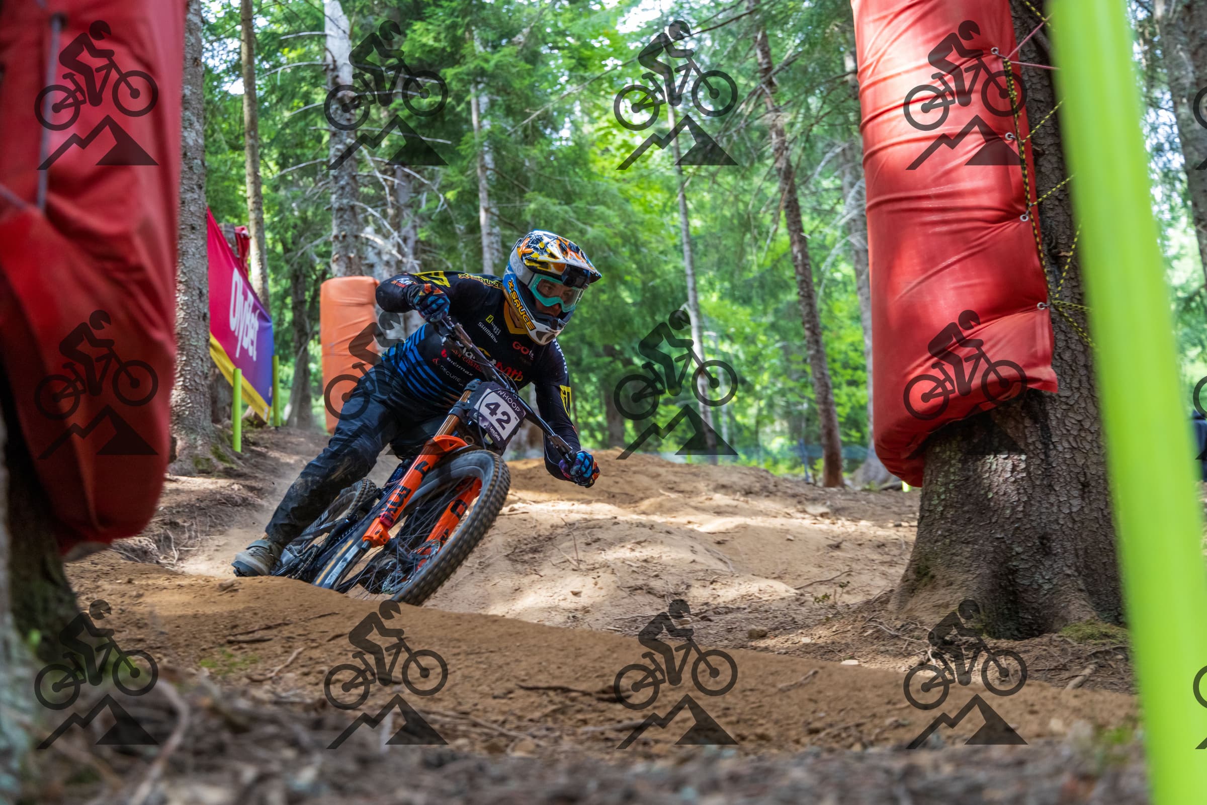 mountain bike photo at Les Gets Bike Park
