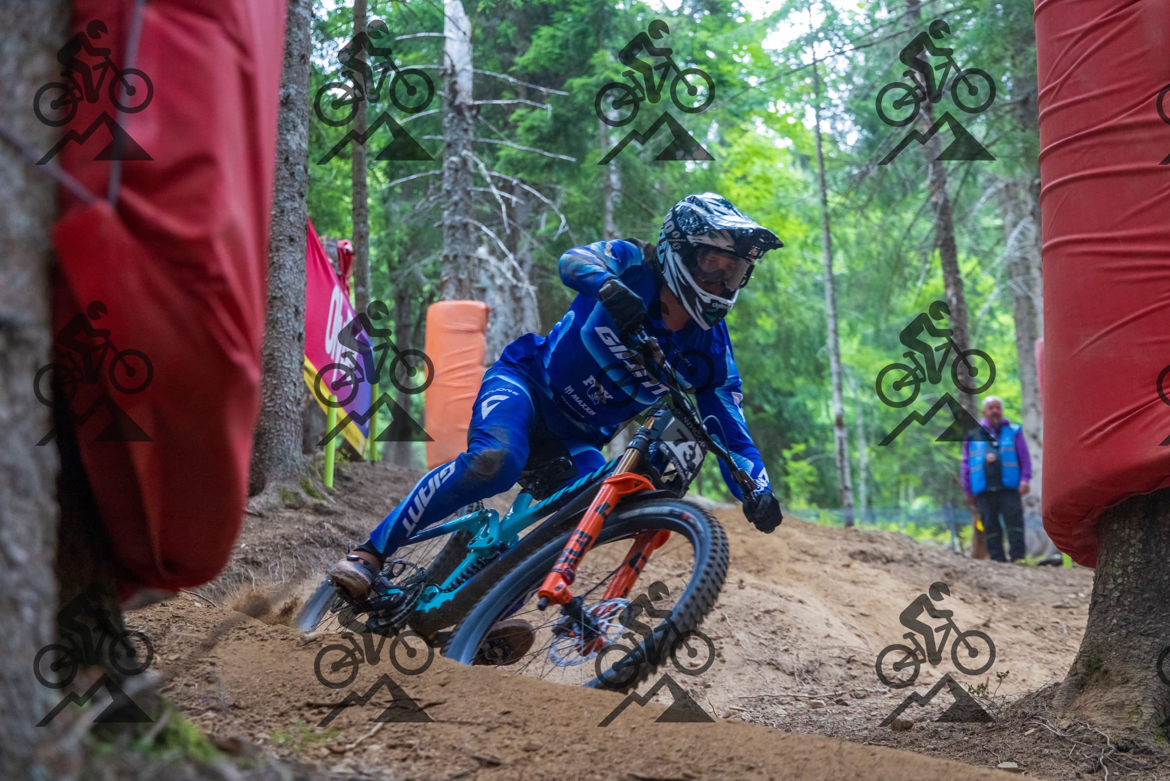 mountain bike photo at Les Gets Bike Park