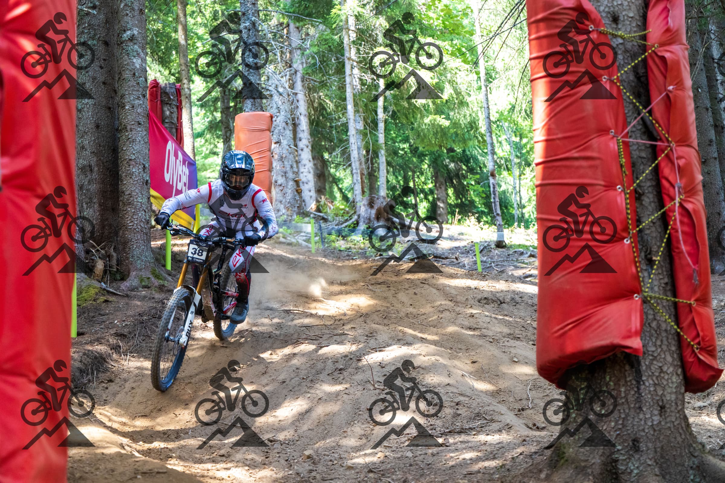 mountain bike photo at Les Gets Bike Park