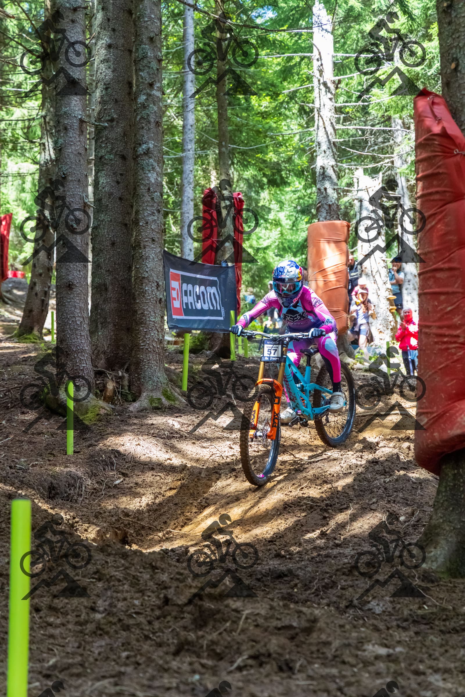 mountain bike photo at Les Gets Bike Park