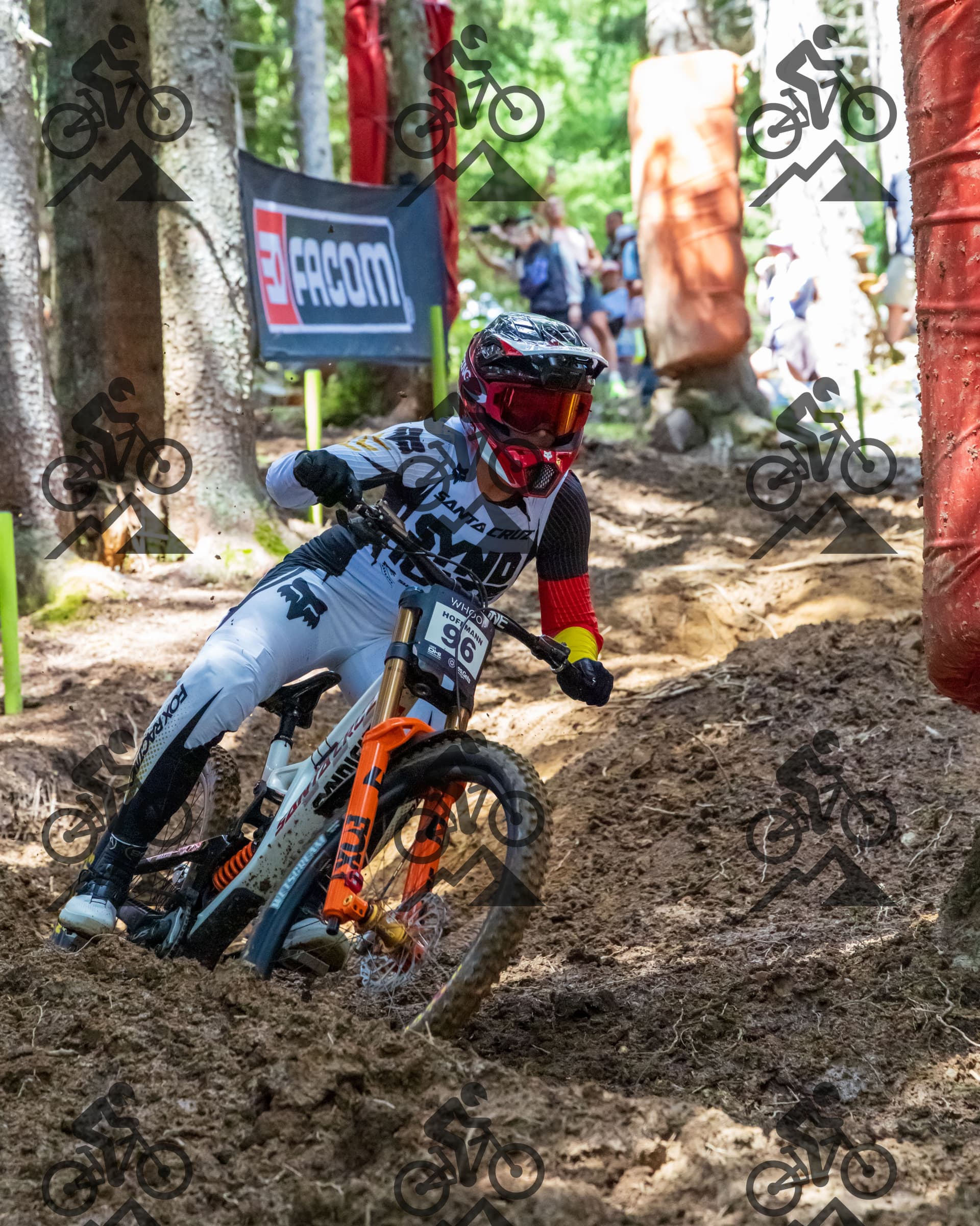 mountain bike photo at Les Gets Bike Park