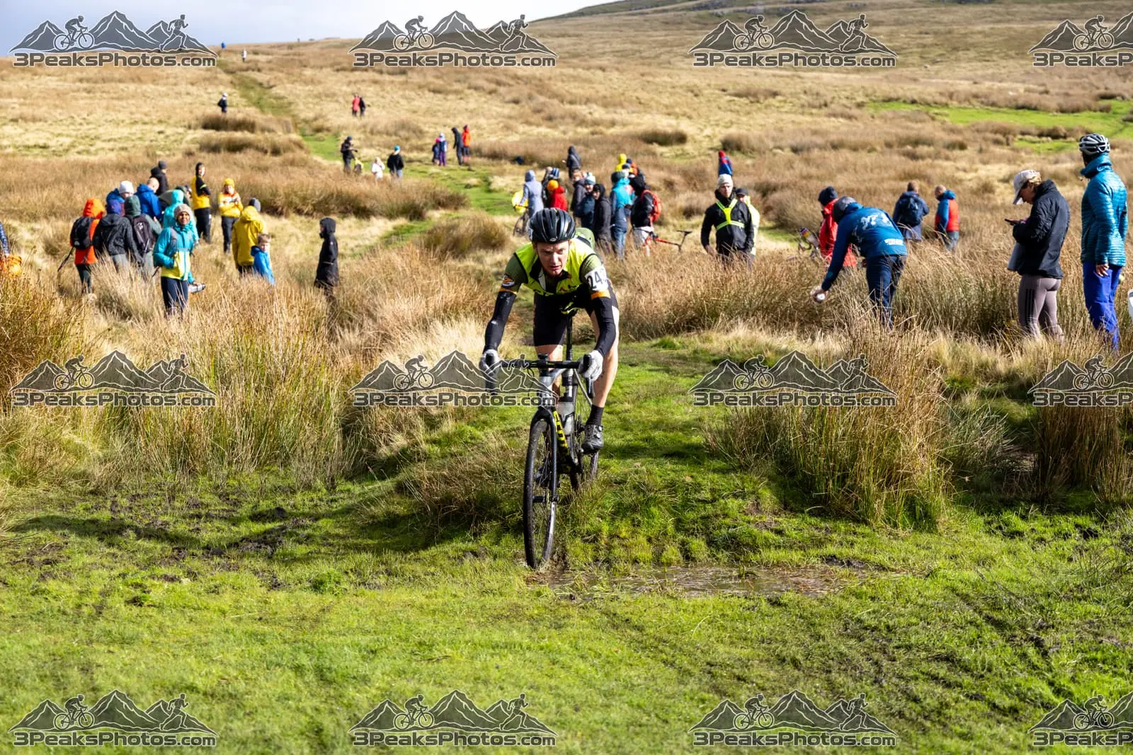 mountain bike photo at The Yorkshire Three Peaks