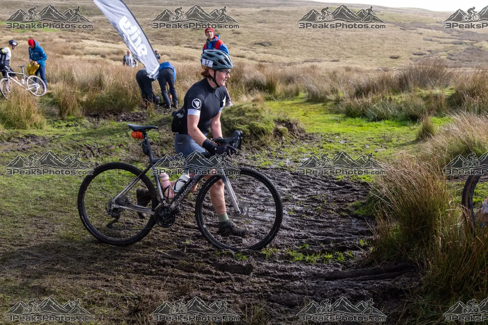 mountain bike photo at The Yorkshire Three Peaks