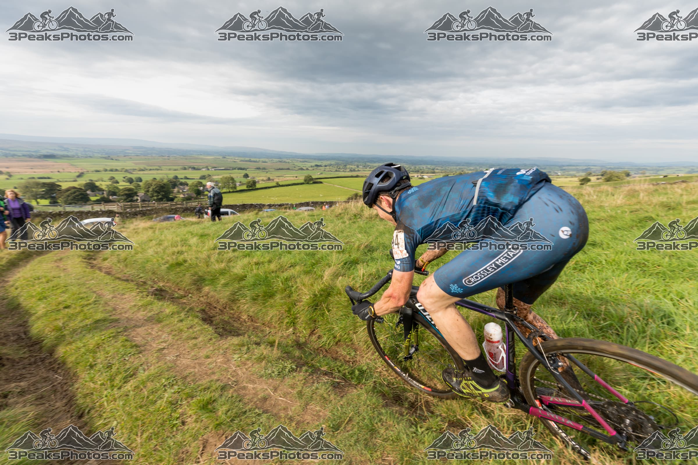 mountain bike photo at The Yorkshire Three Peaks