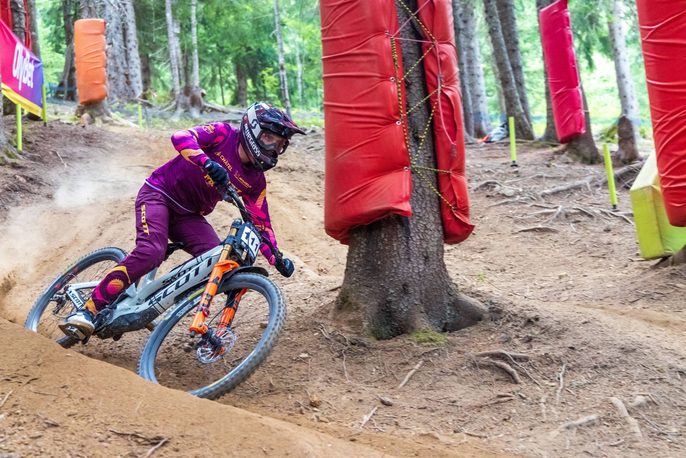 Mont Chéry World Cup Downhill - Les Gets Bike Park mountain bike photography
